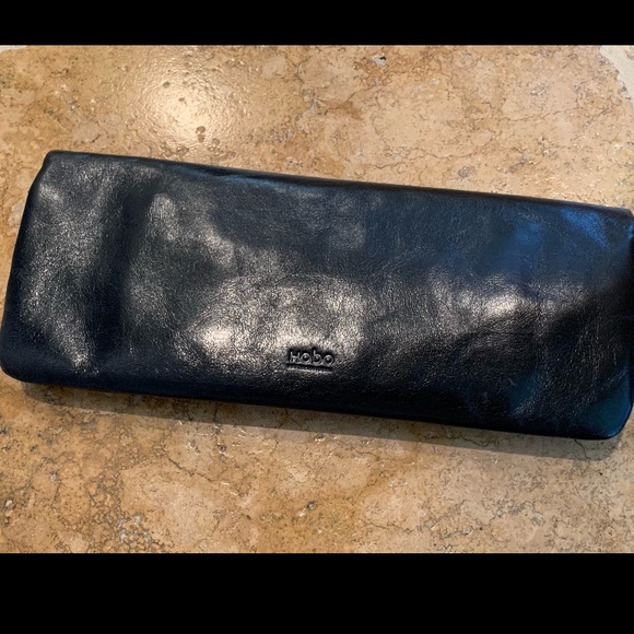Hobo - Black Leather Clutch - Picture 3 of 6